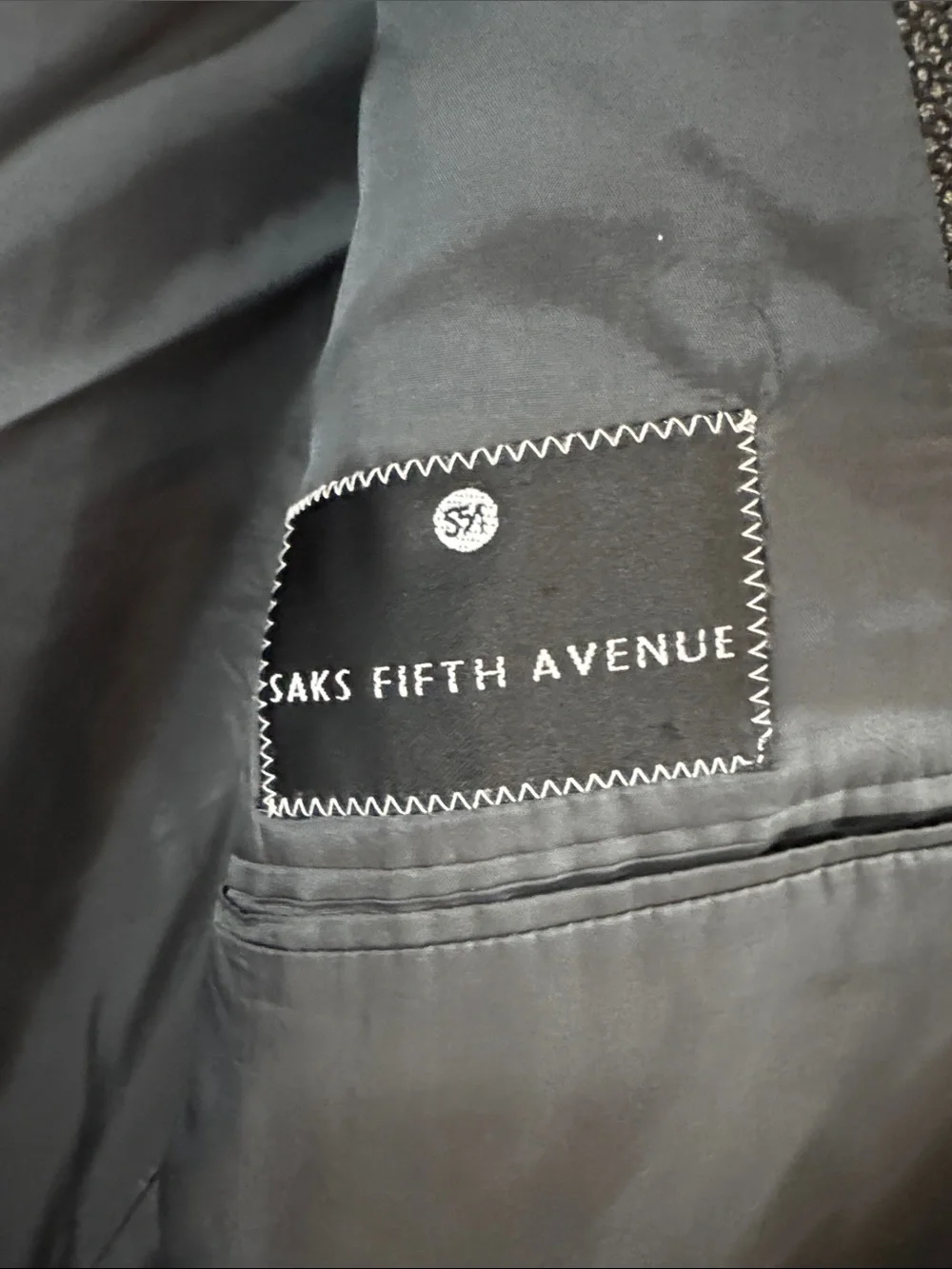 Saks Fifth Ave Men's Double-Breasted Glen Plaid pure virgin wool Blazer Gray